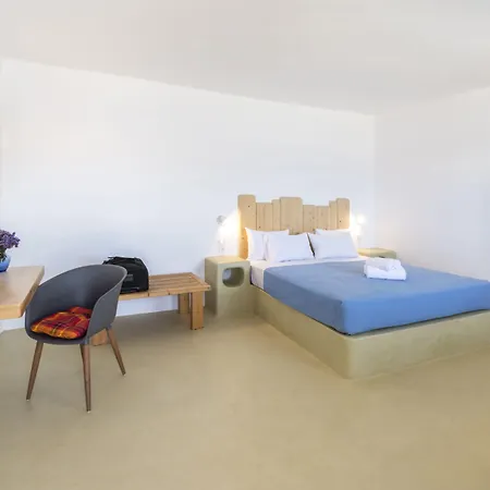 Apartahotel Mykonos Azure 4*
