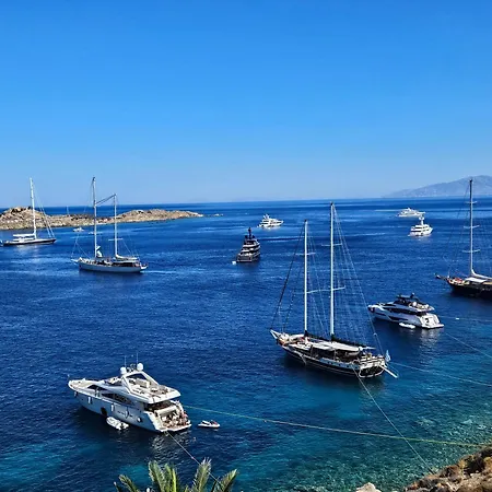 Mykonos Azure 3* Psarou (Mykonos)