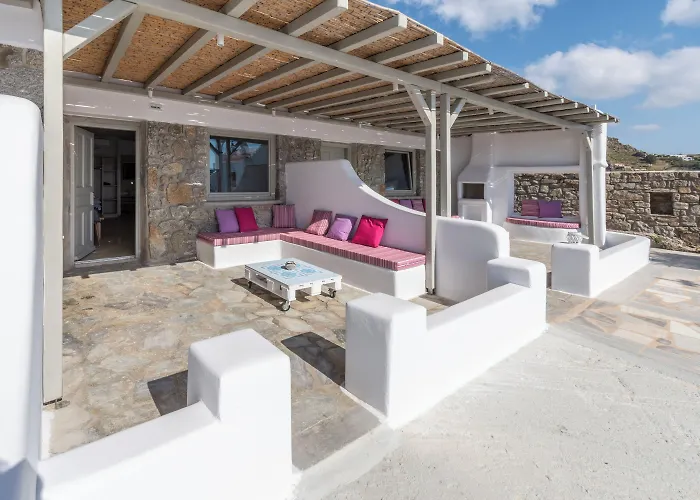 מלון דירות Mykonos Azure 4*